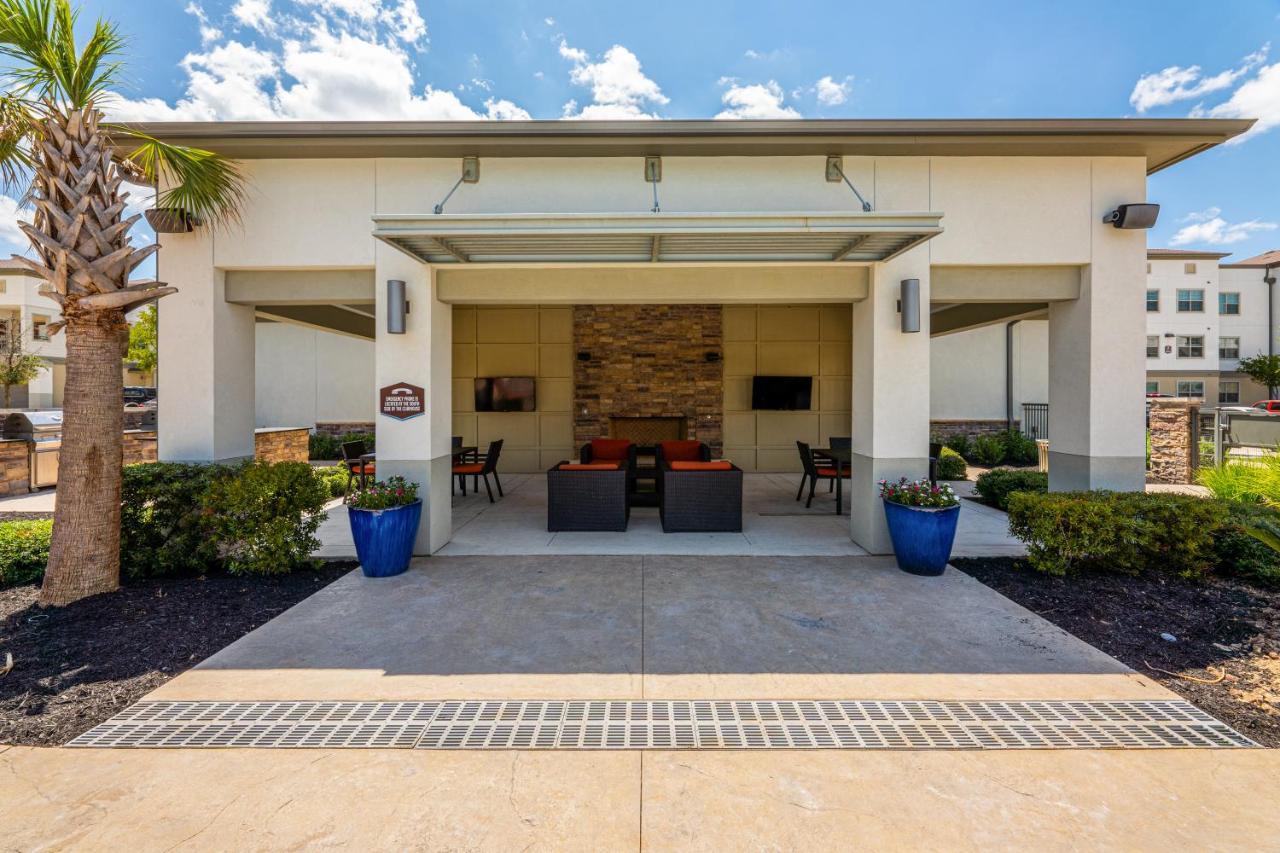 Appartamento Luxe 3B/2B Getaway - Pool, Gym, Parking, Pet Wash Leander Esterno foto